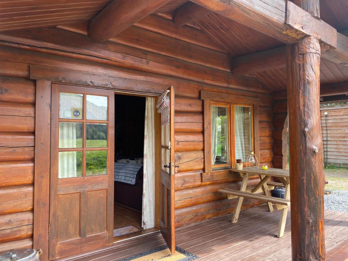 Log Home Village Ulverston Eksteriør bilde